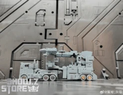Dr.Wu DW-E23 Tactical Commander Ultra Magnus 32 Dr.Wu DW-E23 Tactical Commander Ultra Magnus -Show.Z Toys Deals Store 17143fc8b2