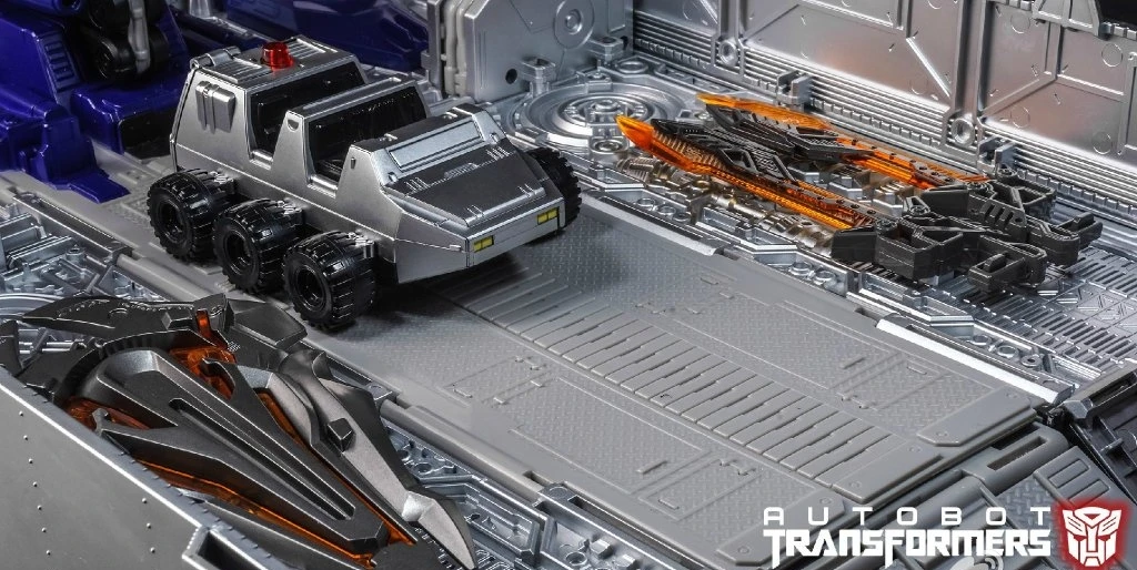 WeiJiang MPP10 Optimus Prime Trailer Oversized 9 WeiJiang MPP10 Optimus Prime Trailer Oversized - Image 9