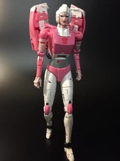Fanstoys FT-24 Rouge Arcee -Show.Z Toys Deals Store 3bcfd1afce