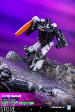 Dr.Wu DW-E01B Destroy Emperpo Galvatron Black Version & DW-E02 Monitor Officer Soundwave Set Of 2 -Show.Z Toys Deals Store 41fd0a8e14