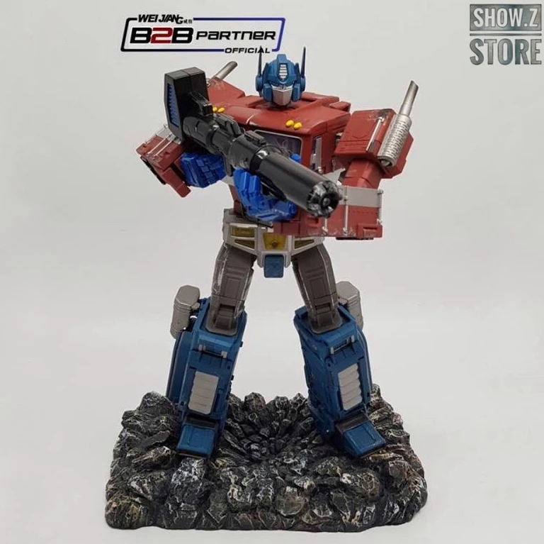 Weijiang MPP-10 Commander Optimus Prime Battle Damaged Oversized Limited Edition W/ Custom Display Base 1 Weijiang MPP-10 Commander Optimus Prime Battle Damaged Oversized Limited Edition W/ Custom Display Base