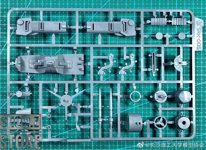 Suyata SRK-005 1/48 Shipborne Bomber SUISEI Model Kit 10 Suyata SRK-005 1/48 Shipborne Bomber SUISEI Model Kit - Image 10