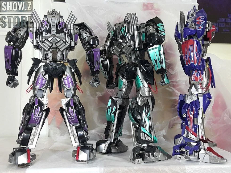 Unique Toys R-02V Challenger Optimus Prime Purple Version 13 Unique Toys R-02V Challenger Optimus Prime Purple Version - Image 13