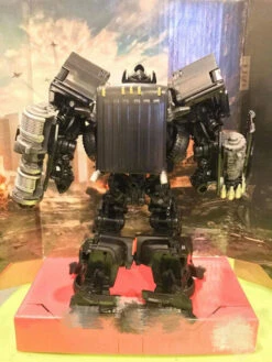 Takara Studio Series SS14 SS-14 Voyager Class Ironhide -Show.Z Toys Deals Store 746a2c1d68