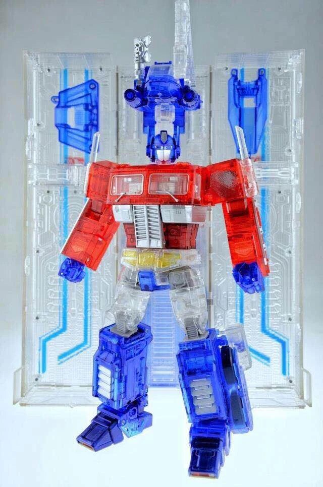 4th Party MP10C Optimus Prime Clear Version /w Trailer 4 4th Party MP10C Optimus Prime Clear Version /w Trailer - Image 4