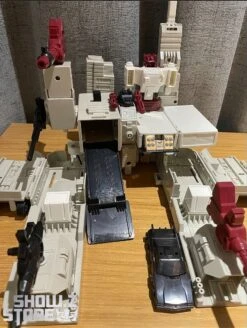 4th Party Transformers G1 Metroplex -Show.Z Toys Deals Store 9073c429cb