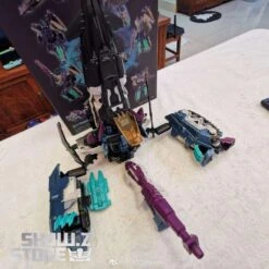 Mastermind Creations R-17 Carnifex Overlord -Show.Z Toys Deals Store 9eb897cfbd