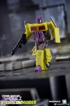 Dr.Wu DW-E04T Prime Commander Optimus Prime Toxitron Version W/ Trailer -Show.Z Toys Deals Store a0461b0e07