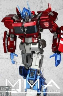 Movable & Metal Arts IDW Optimus Prime W/ Bike -Show.Z Toys Deals Store a73e86ad7e