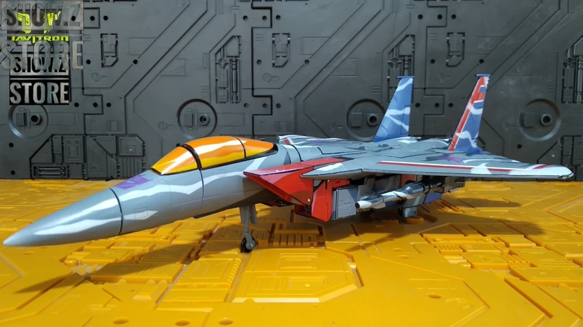 Yes Model YM-03J MP11SC Starscream Cell Shaded 2 Yes Model YM-03J MP11SC Starscream Cell Shaded - Image 2