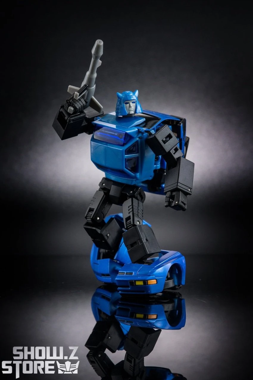 XTransbots MM-10B Toro Cliffjumper Blue Version 3 XTransbots MM-10B Toro Cliffjumper Blue Version - Image 3