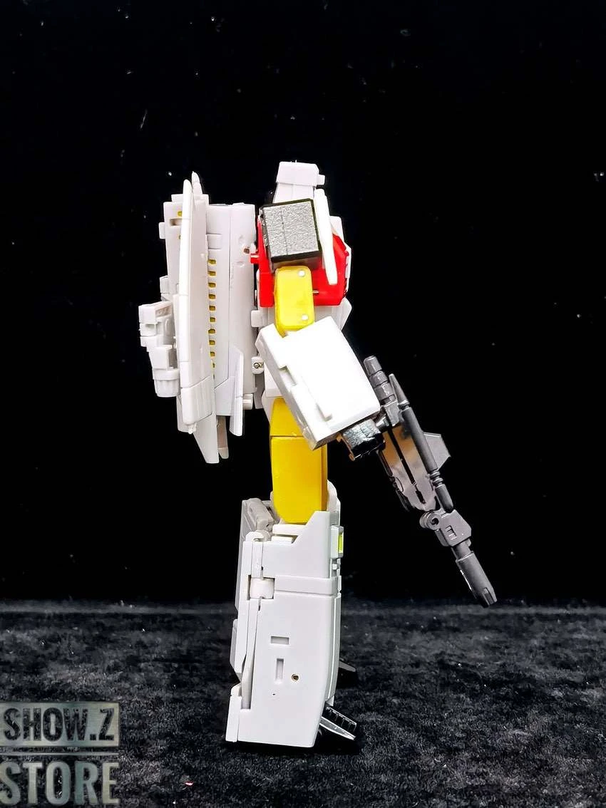 Zeta Toys ZC-03 Silver Arrow Silverbolt 4 Zeta Toys ZC-03 Silver Arrow Silverbolt - Image 4