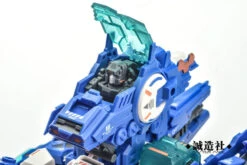 Master Made SDT-05 Odin Fortress Maximus -Show.Z Toys Deals Store c2423856d6