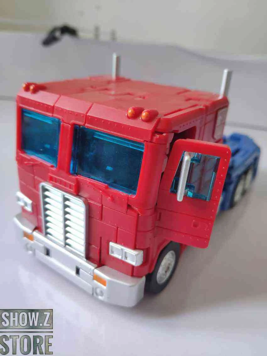 4th Party Masterpiece MP-44 Optimus Prime Version 3.0 Silver Leg Version 7 4th Party Masterpiece MP-44 Optimus Prime Version 3.0 Silver Leg Version - Image 7