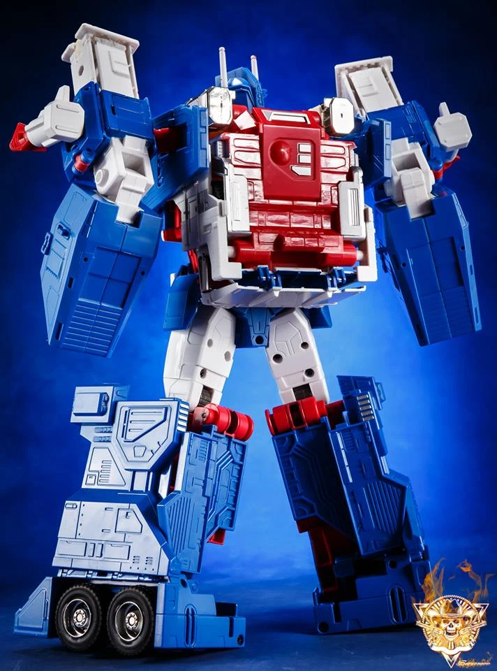 Toy House Factory THF-04 Ultra Magnus MP-22 Hyper 3 Toy House Factory THF-04 Ultra Magnus MP-22 Hyper - Image 3
