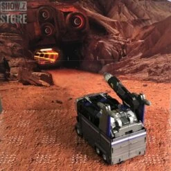 FansHobby FH MB-11A MB11A Black God Armor God Bomber Master Builder -Show.Z Toys Deals Store d2dc6045ca