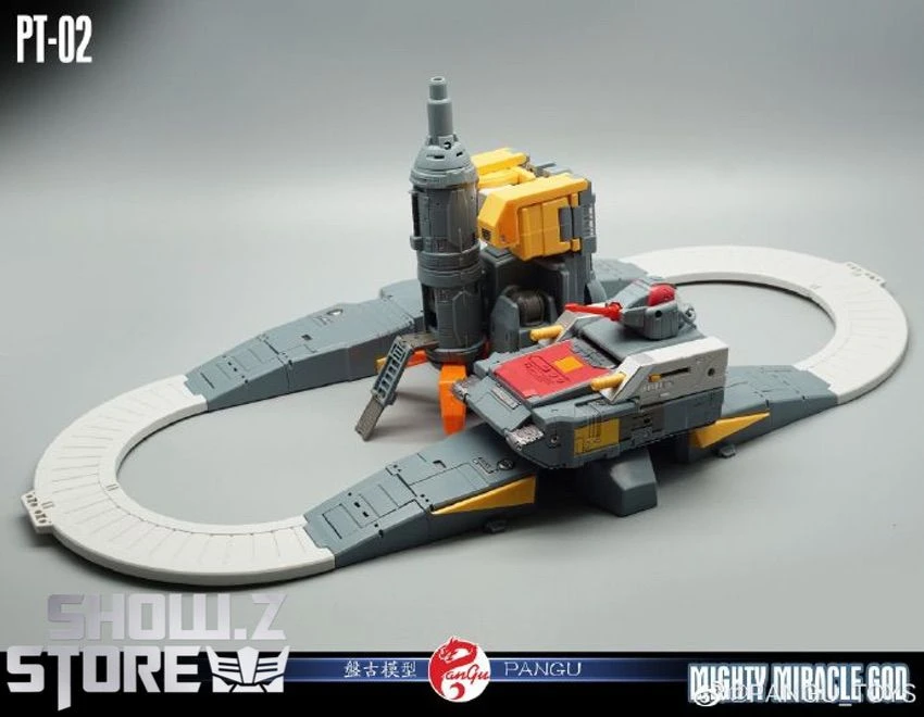 Pangu Toys PT-02 Mighty Miracle God Omega Supreme W/ LED 6 Pangu Toys PT-02 Mighty Miracle God Omega Supreme W/ LED - Image 6