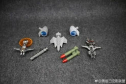 Black Mamba LS-04 LS04 Starscream SS-06 SS06 Oversized 34 Black Mamba LS-04 LS04 Starscream SS-06 SS06 Oversized -Show.Z Toys Deals Store da276ee8e4