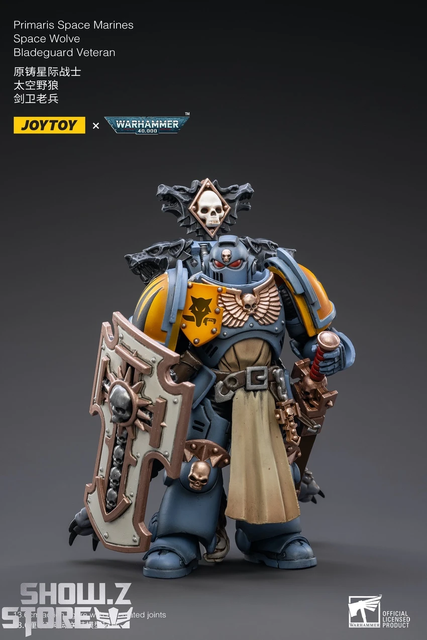 JoyToy Source 1/18 Warhammer 40K Space Wolves Bladeguard Veteran 7 JoyToy Source 1/18 Warhammer 40K Space Wolves Bladeguard Veteran - Image 7