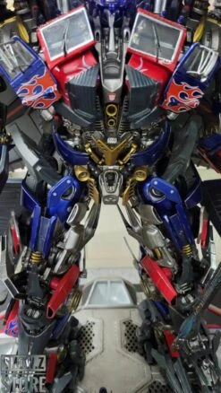 HEAT Studio Custom Made Jetpower Optimus Prime Statue 29 HEAT Studio Custom Made Jetpower Optimus Prime Statue -Show.Z Toys Deals Store e845b947ae