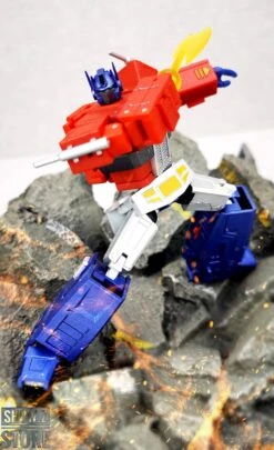 Magic Square MS-B18X Light Of Justice Optimus Prime Metallic Version -Show.Z Toys Deals Store e86bd59132