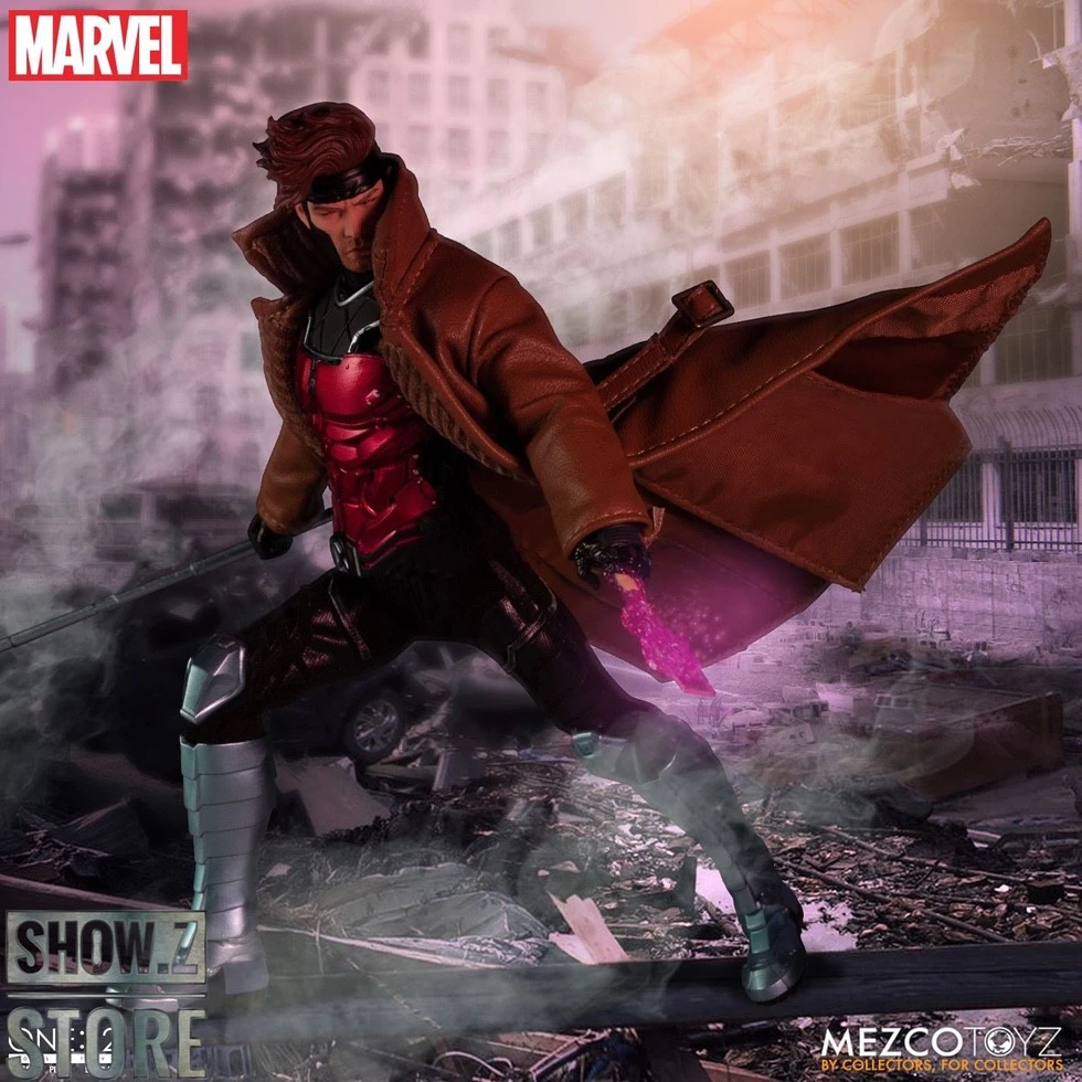 MEZCO Toyz One:12 Collective Gambit 8 MEZCO Toyz One:12 Collective Gambit - Image 8
