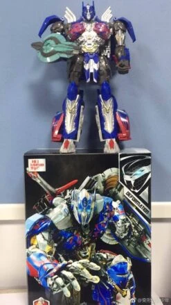 Black Mamba 4th Party The Last Knight Optimus Prime Oversized -Show.Z Toys Deals Store fed2694e15